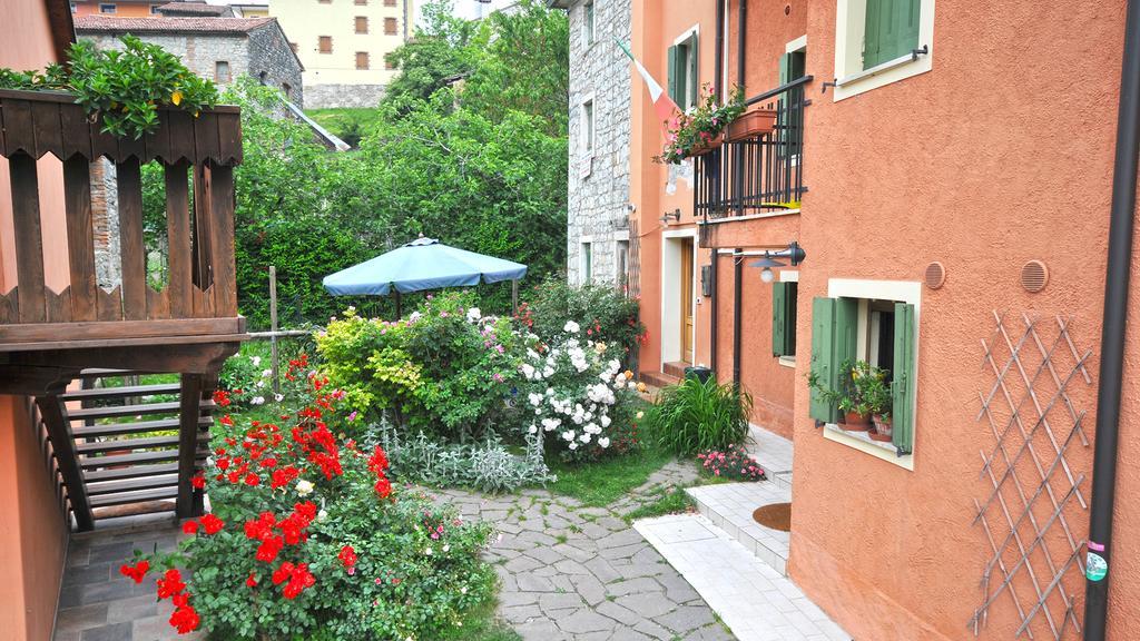 La Nicchia Apartment Tarzo Bagian luar foto