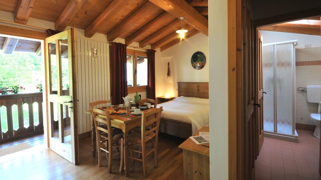 La Nicchia Apartment Tarzo Bagian luar foto